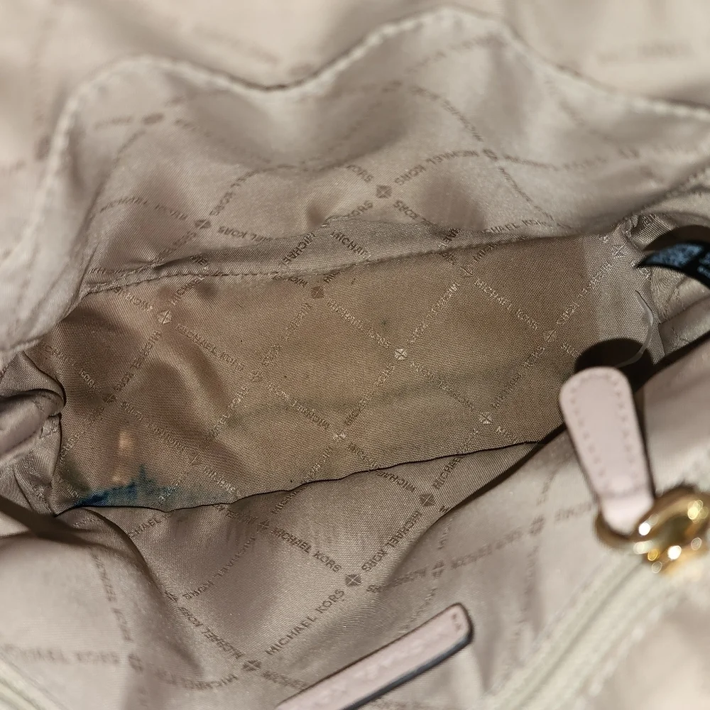 Michael Kors Crossbody Bag